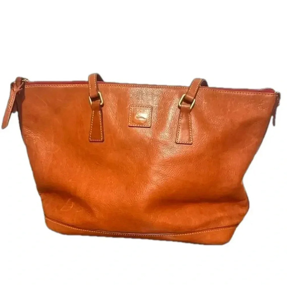 Dooney & Bourke Handbags - Vintage Dooney & Bourke Handbag